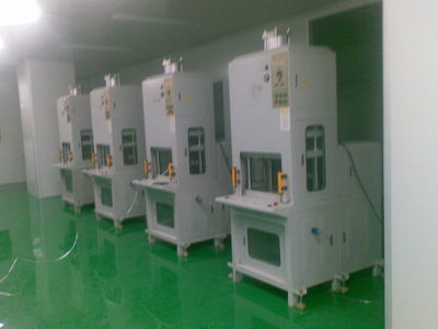 【廠家供應(yīng)最新款I(lǐng)MD熱壓成型機(jī) 手機(jī)保護(hù)套成型機(jī)】價格,廠家,圖片,液壓機(jī),深圳市鑫臺銘機(jī)械設(shè)備-